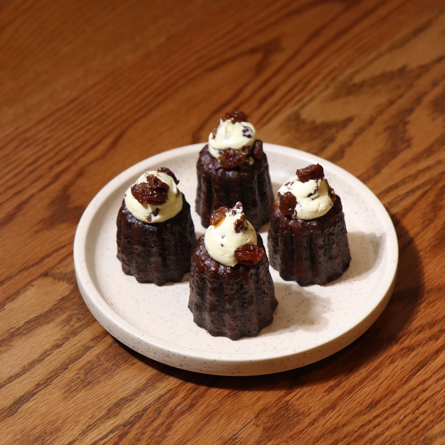 Rum & Raisin Canelé