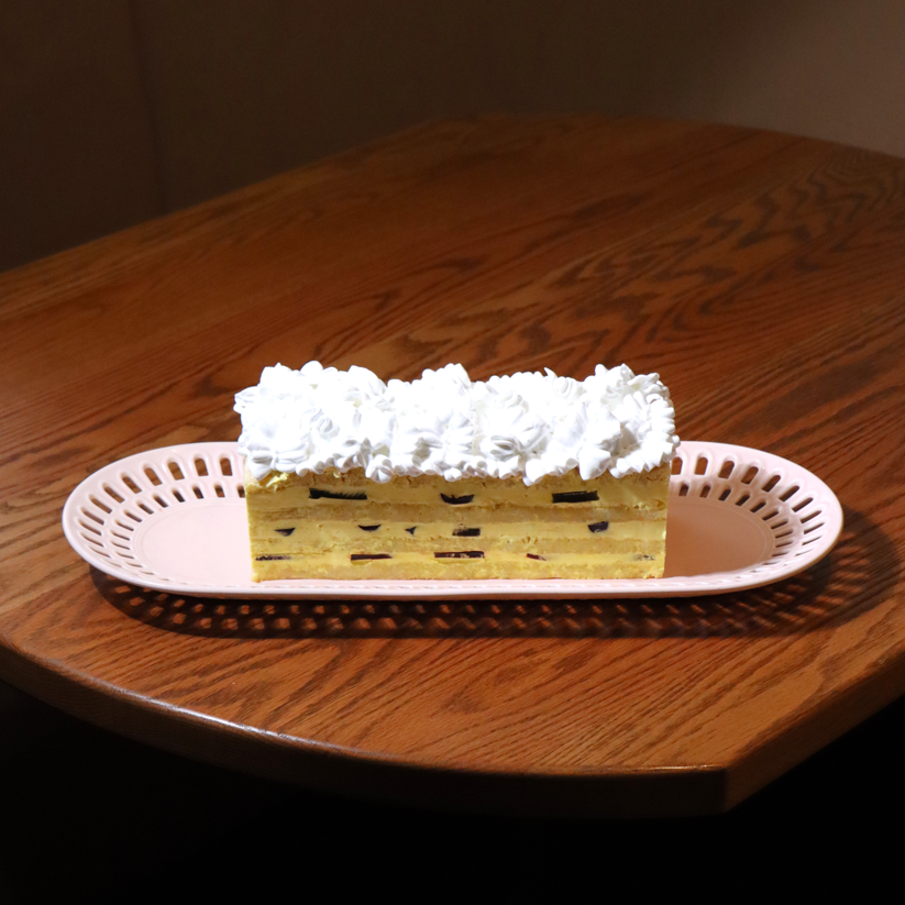 Summer Fruits Pavlova Cake